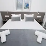 فيلة Fig Tree Bay Residences 1 Lantiana بروتاراس