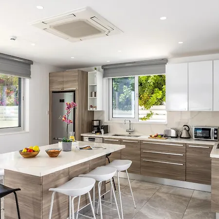 Fig Tree Bay Residences 1 Lantiana *