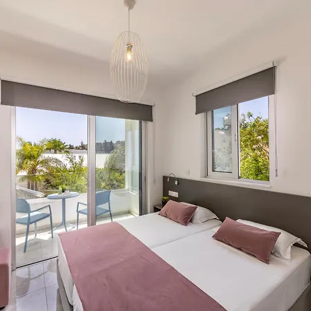 Fig Tree Bay Residences 1 Lantiana * Πρωταράς