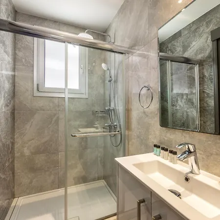 Fig Tree Bay Residences 1 Lantiana *