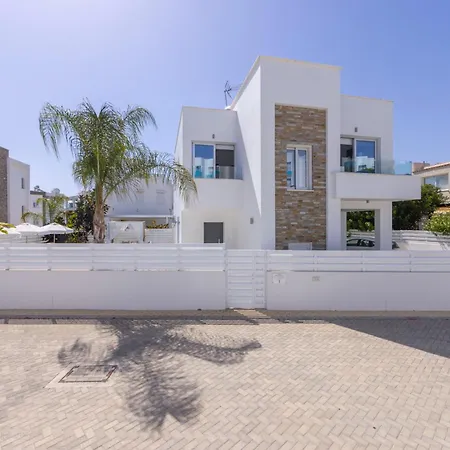 Fig Tree Bay Residences 1 Lantiana 别墅