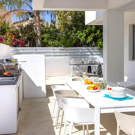 Fig Tree Bay Residences 1 Lantiana Villa