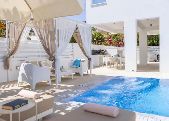 Fig Tree Bay Residences 1 Lantiana Villa Protaras