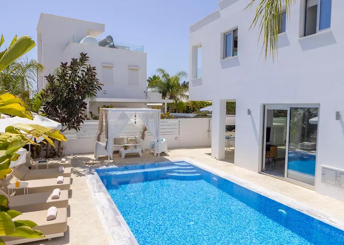 Villa Fig Tree Bay Residences 1 Lantiana Protaras