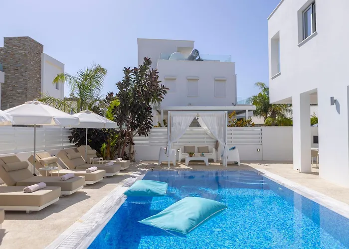 Villa Fig Tree Bay Residences 1 Lantiana Protaras