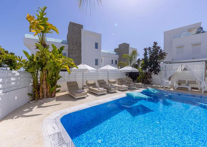 Fig Tree Bay Residences 1 Lantiana Villa