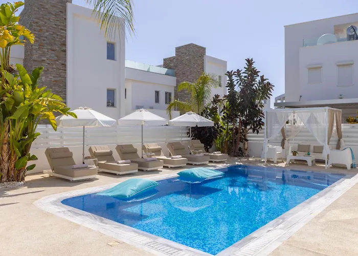 Fig Tree Bay Residences 1 Lantiana Villa *