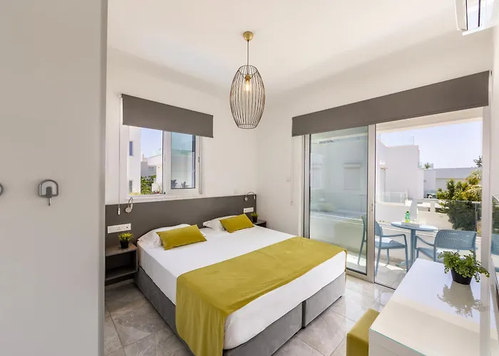 Fig Tree Bay Residences 1 Lantiana Villa Protaras