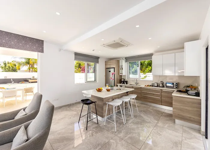 Fig Tree Bay Residences 1 Lantiana *